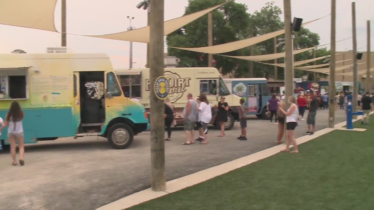 Missouri's first food truck garden opens in Affton