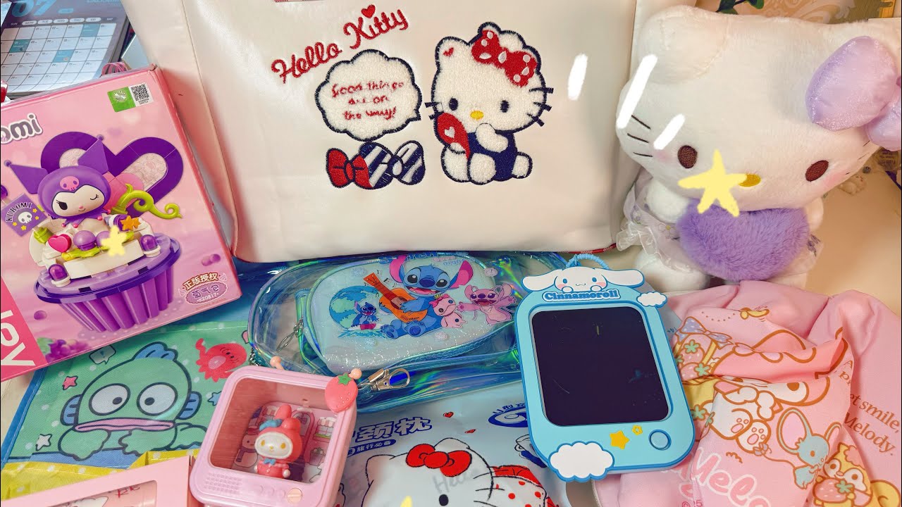 ASMR packing an order for Cindy.#sanrio #packingorders #asmrpacking #unboxing #mysteryscoop #gift 