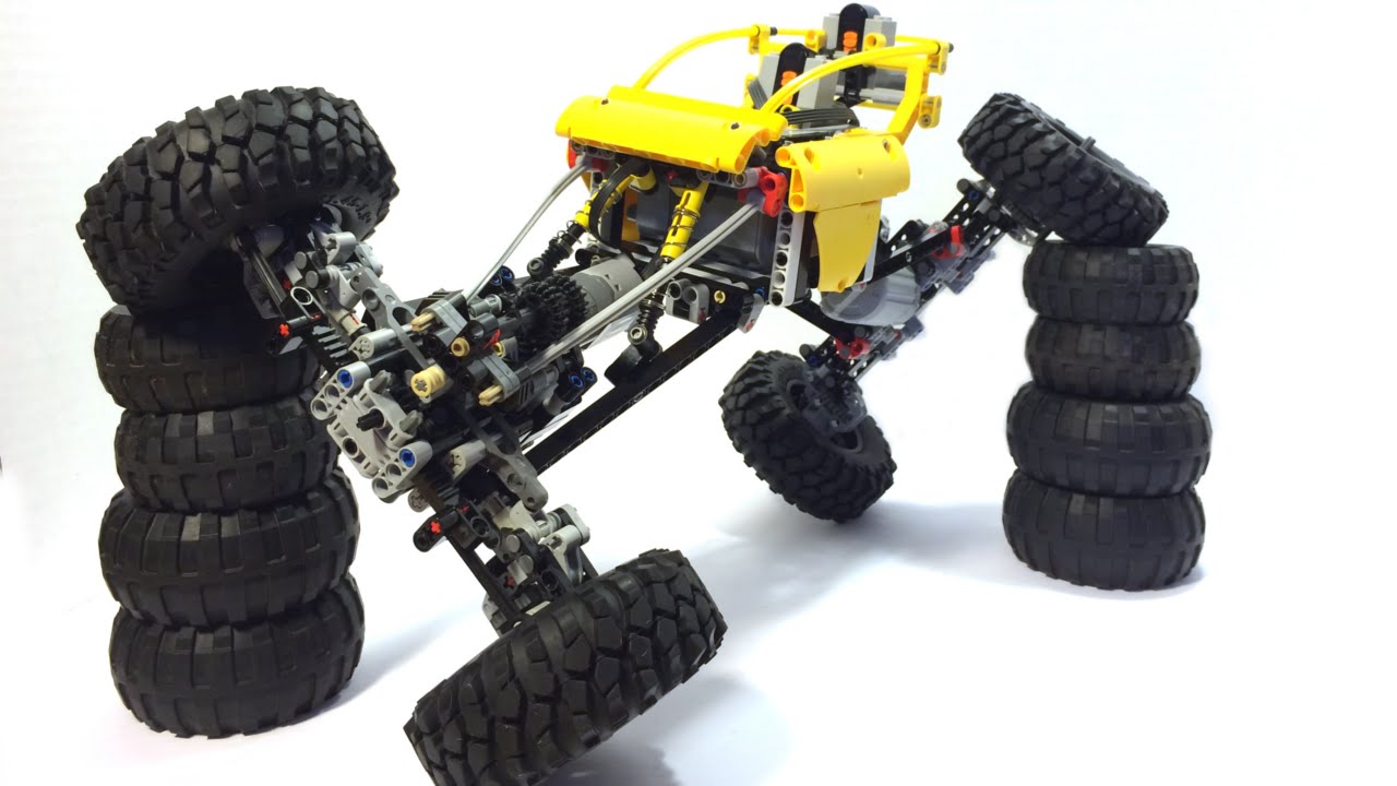 Lego Technic 4x4 Super Crawler + 3rd party tires
