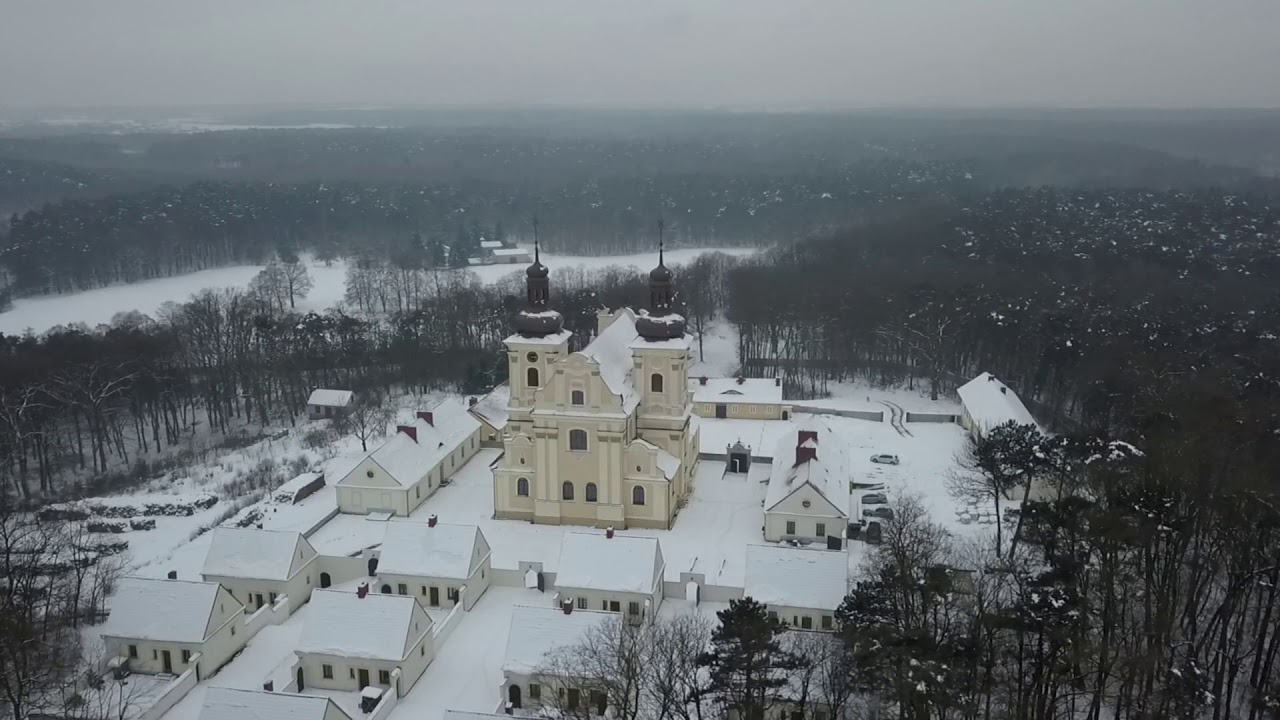 Bieniszew - Klasztor