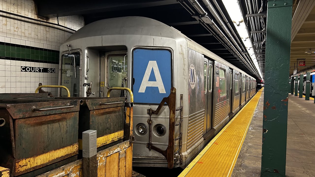 IRT/IND Subway: (E) (G) (M) (R) (7) Trains @ Court Square (R42, R160A-1, R160A-2, R160B, R188)