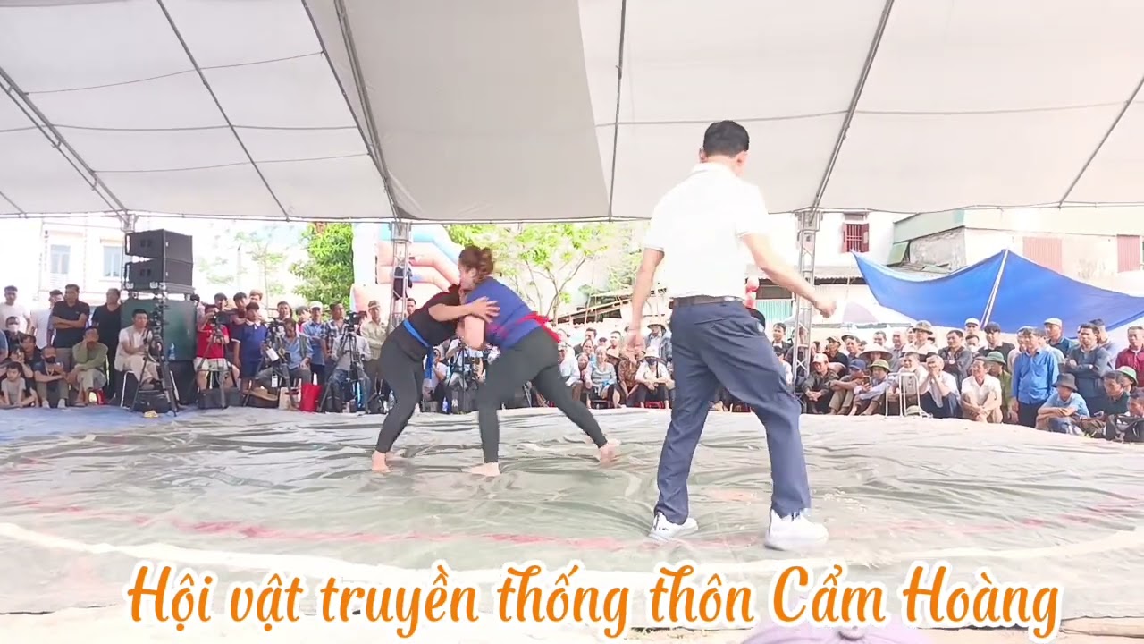 Hội vật truyền thống thôn Cẩm Hoàng, xã Xuân Cẩm ngày 29/01 năm Bính Ngọ. Phần 2 - Giải đô nữ