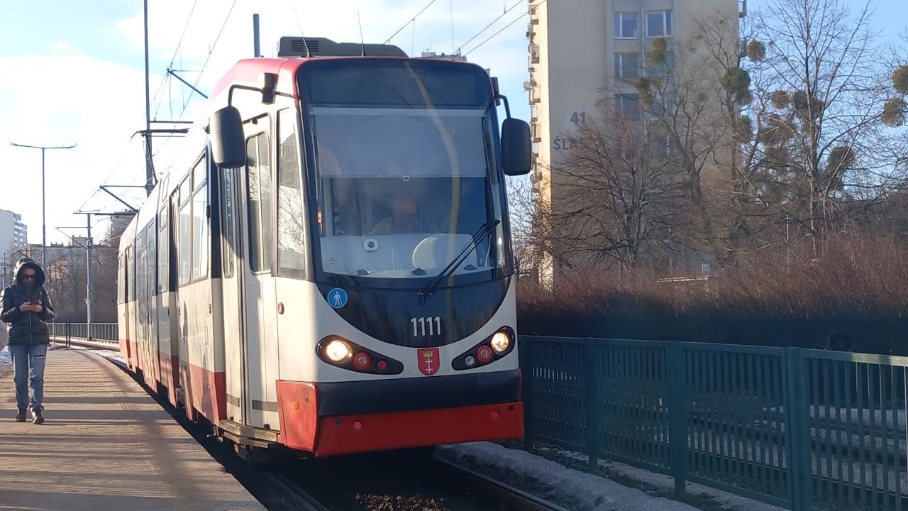 Przejazd tramwajem Waggonfabrik Uerdingen A.G. 1111 linia 2 kierunek strzyża PKM