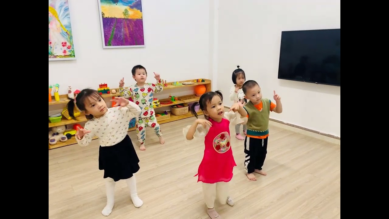 [Bears] - [Aerobics]