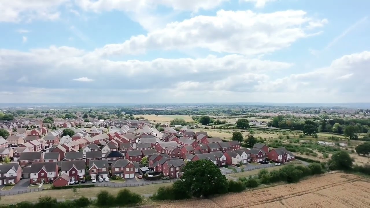 Flying DJI neo. Location Mackworth, Derby