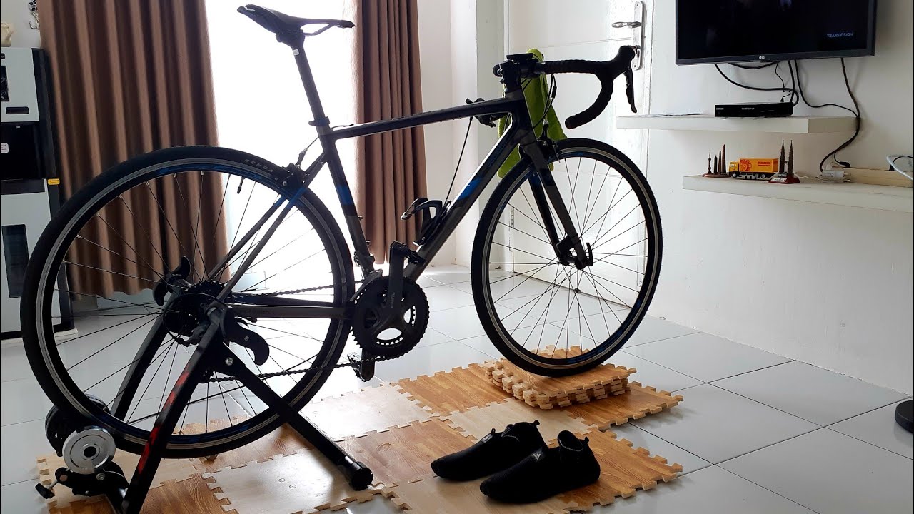 Gowes 'Halu' Di Dalam Rumah - Nyobain Bike Trainer XLR8
