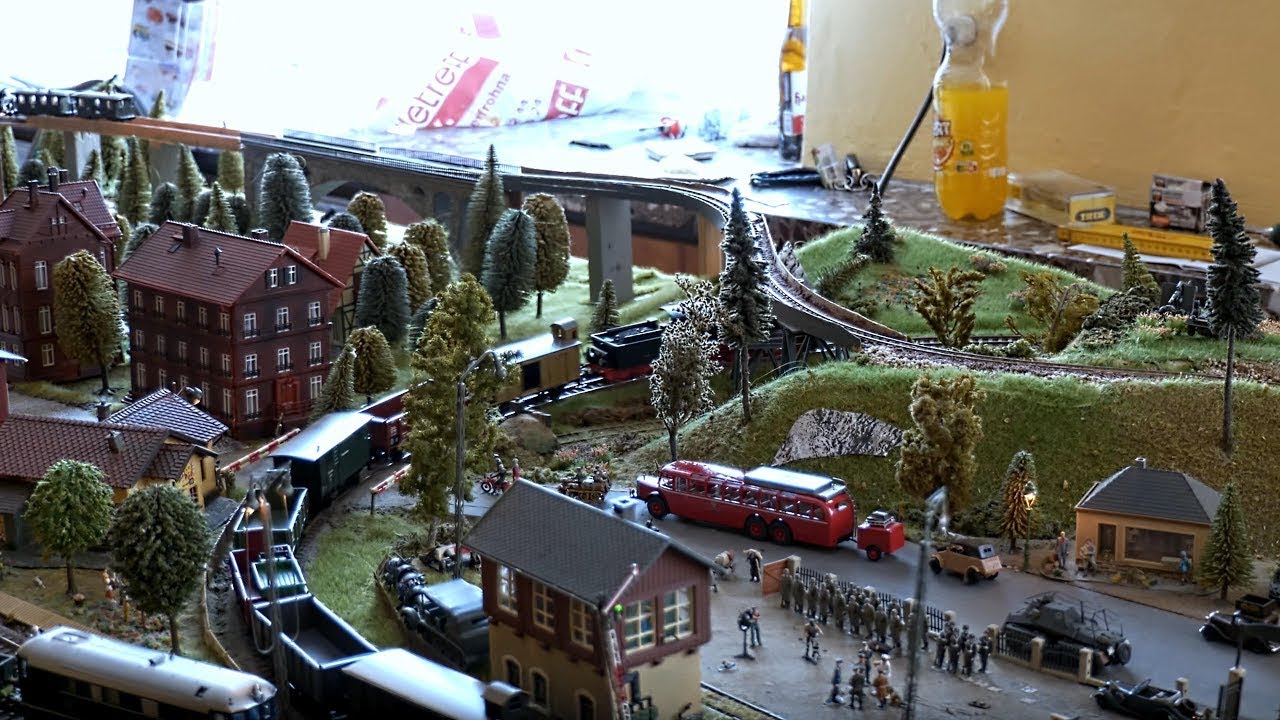Modellbahnausstellung - Modellbahnfreunde 