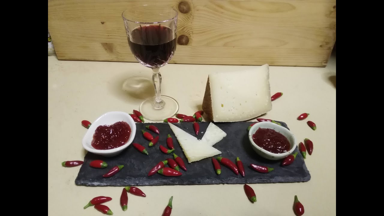 marmellata di peperoncino facile - spicy chilli jam easy (  translation in description)