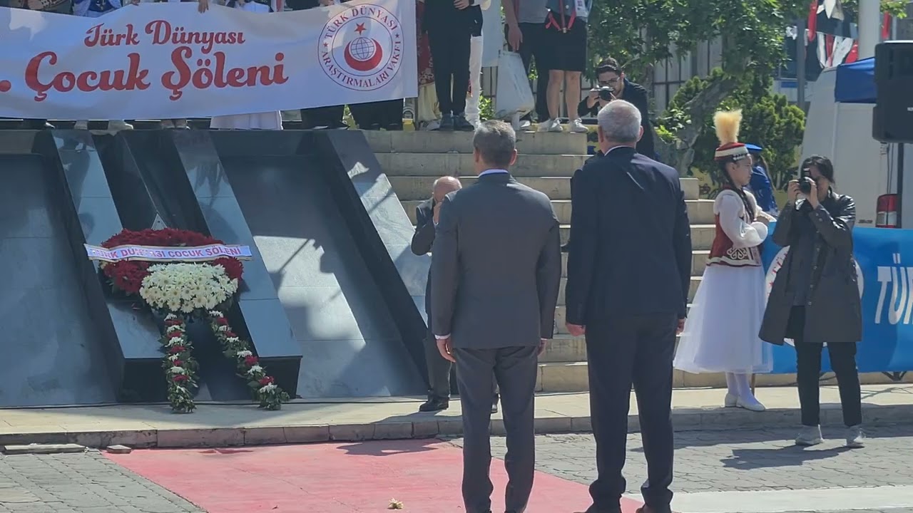 25. Türk Dünyası Çocuk Şöleni Şölen Yürüyüşü