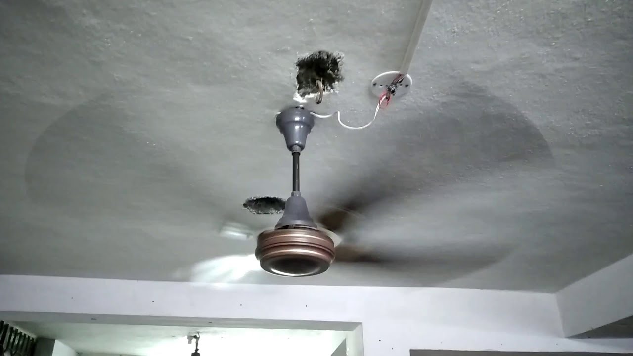 1980's Crompton Greaves Dec'Air 4 Blades Ceiling Fan  (48