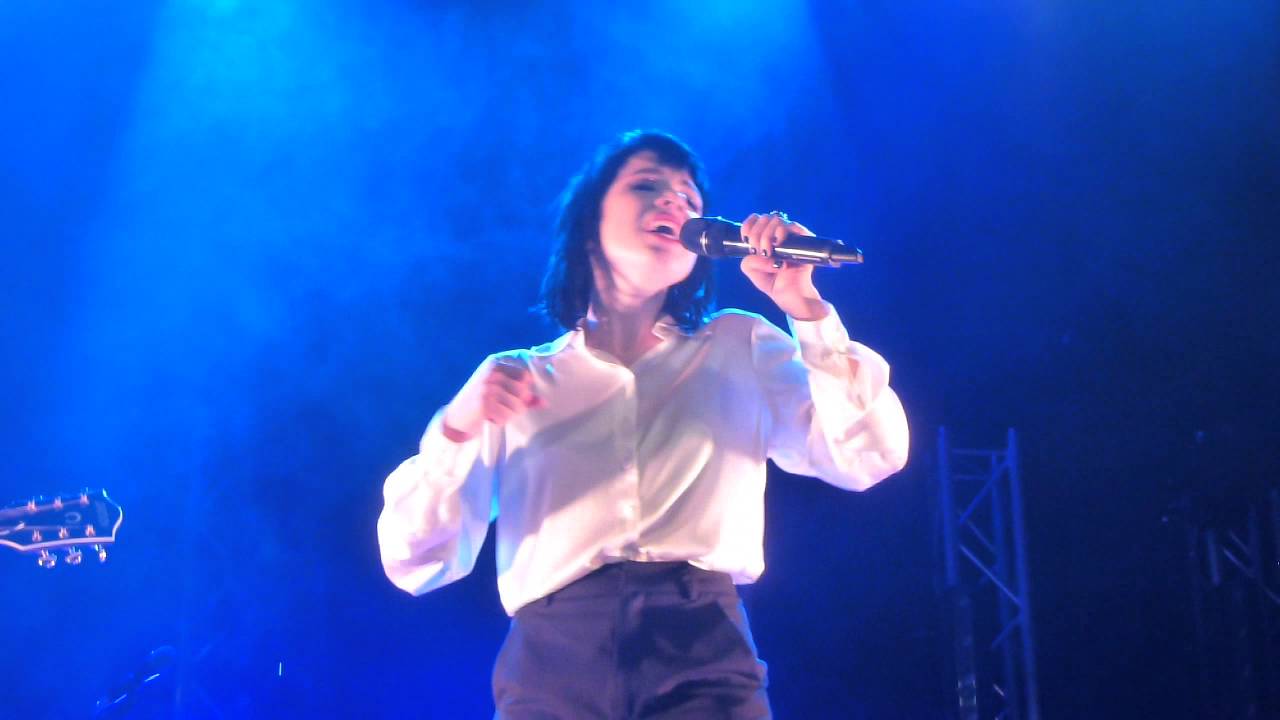 Carly Rae Jepsen - Curiosity (Acoustic) (HD) - Islington Assembly Hall - 07.12.15