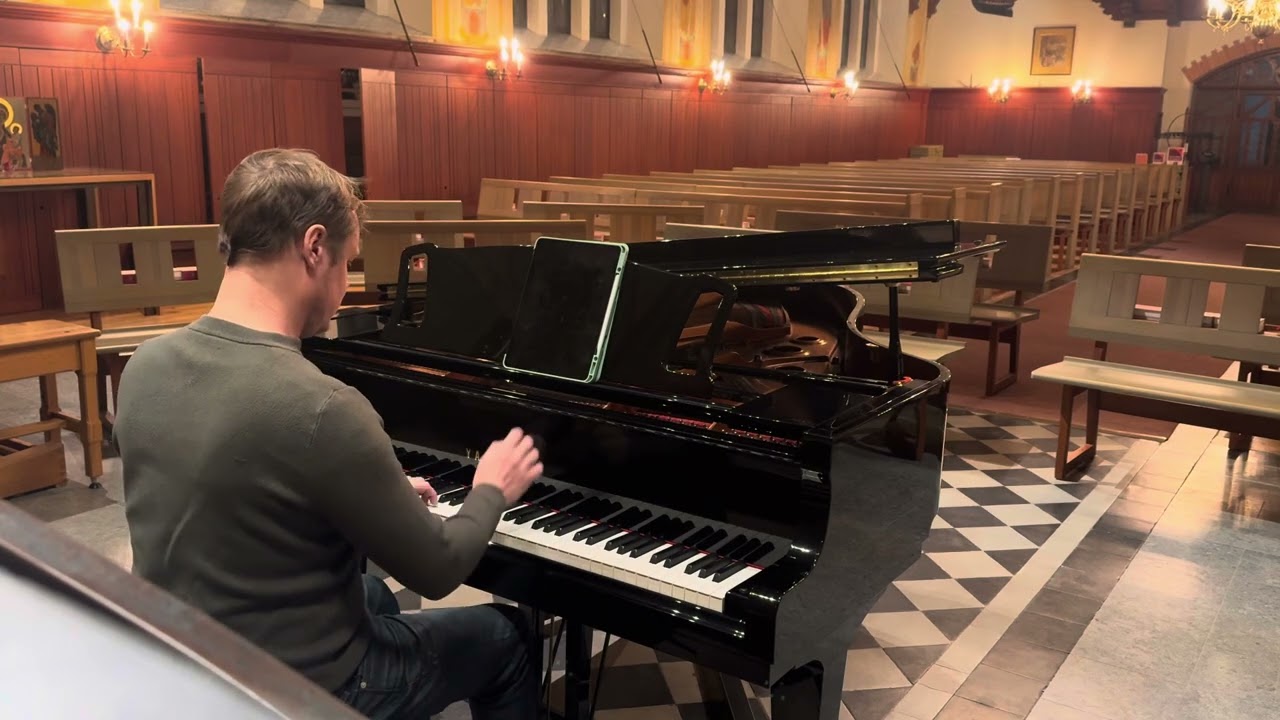 Gershwin / Wild - Embraceble you - Etude