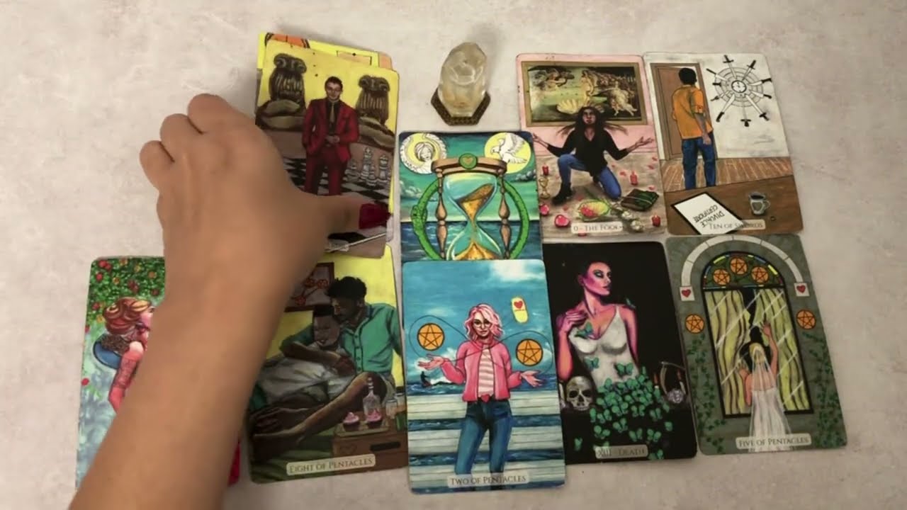 COMO ELE(A) ESTÁ EM RELAÇÃO A MIM HOJE? | Tarot responde!