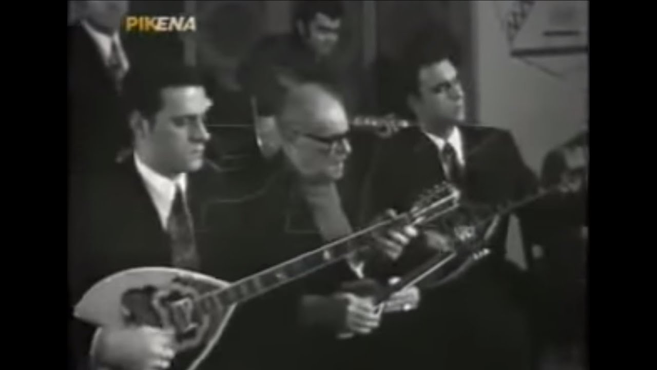 Άτακτη - Μάρκος Βαμβακάρης