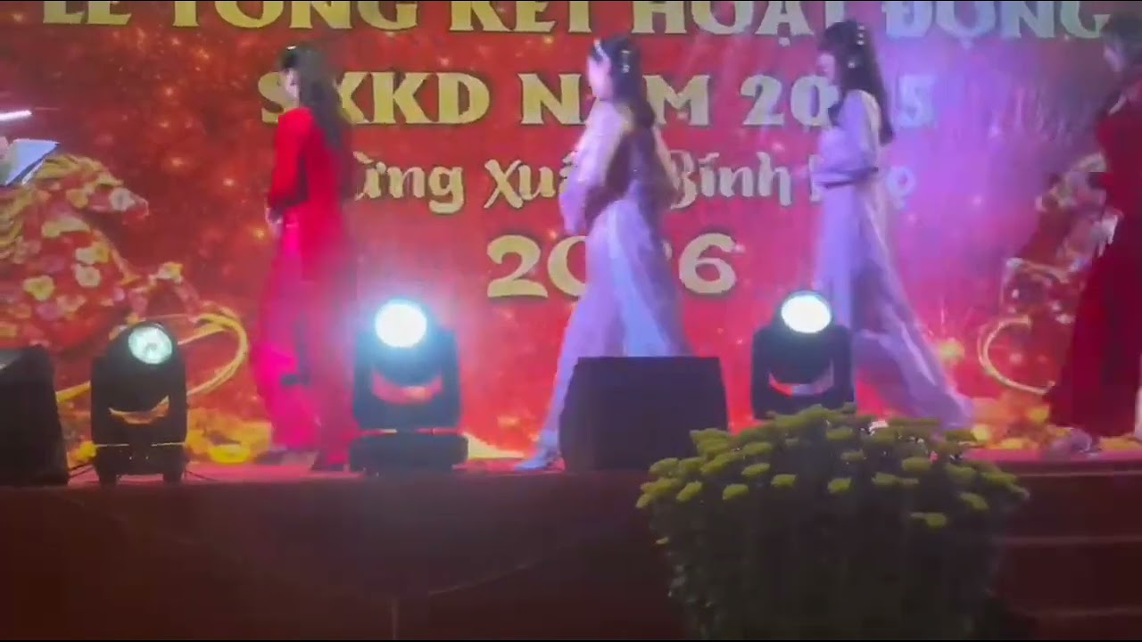Tong ket 2025  Tet 2026