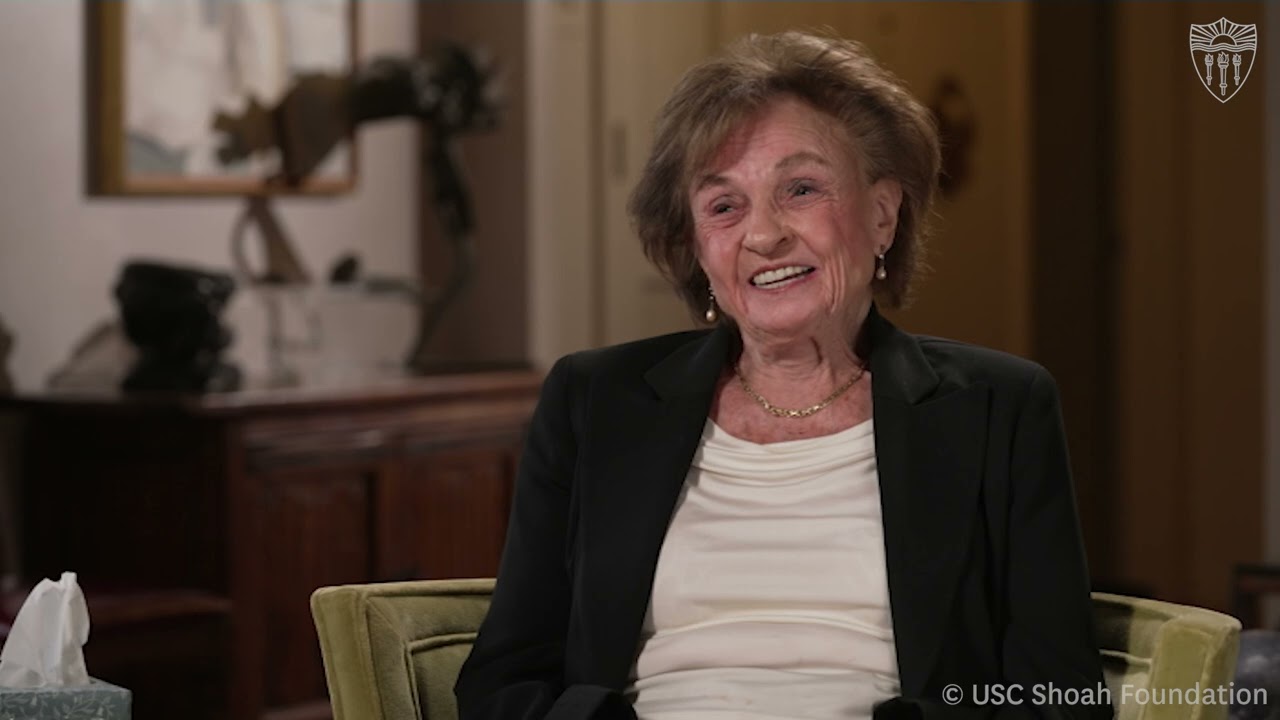 Holocaust Survivor | Eva Ray | USC Shoah Foundation