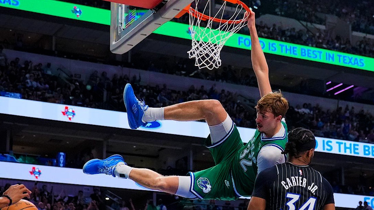 '최연소 50득점', 역대 최초 기록을 작성한 쿠퍼 플래그 | NBA 댈러스 VS 올랜도