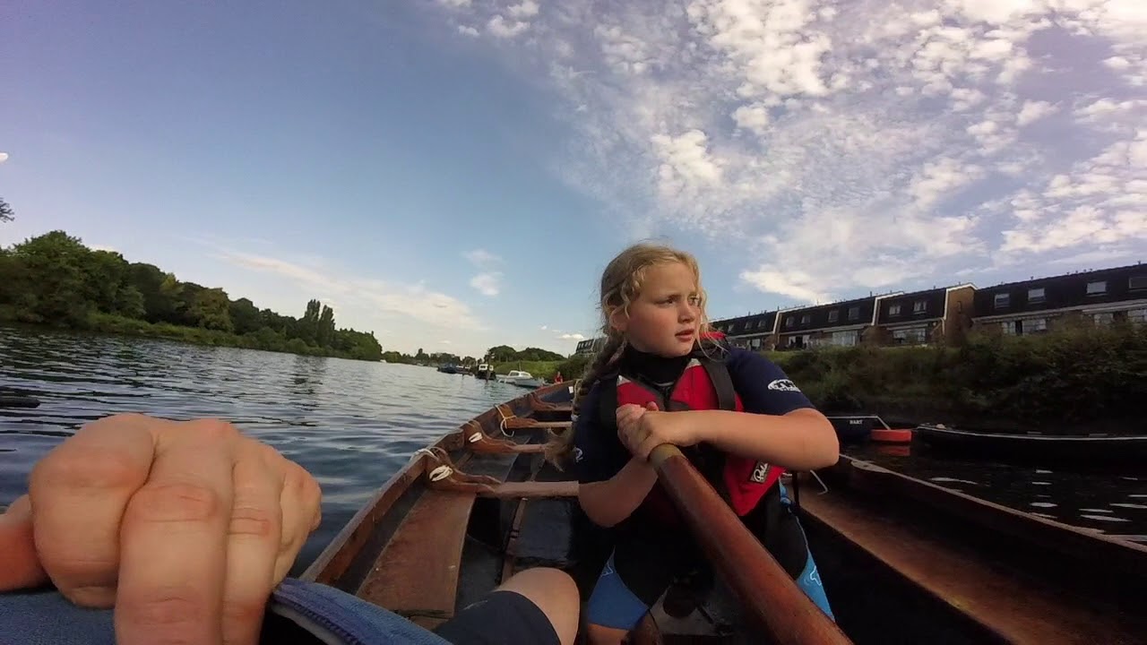 Sculling over the stern