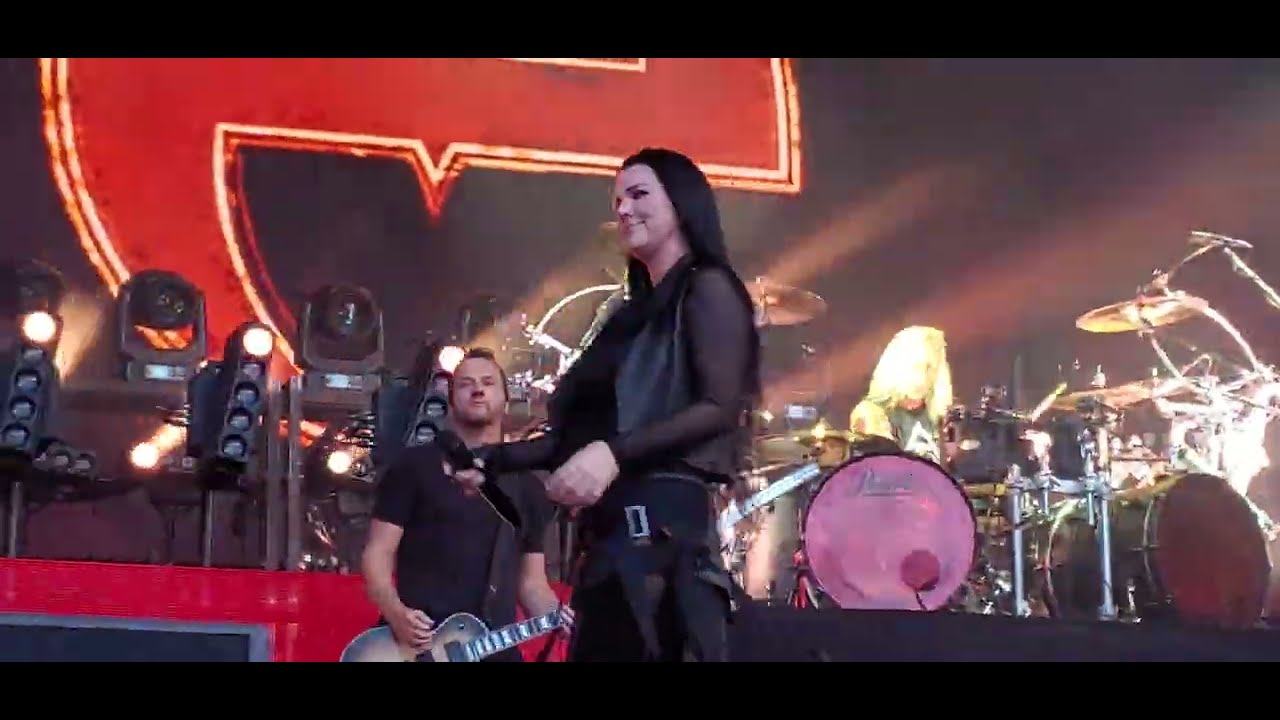 Evanescence - Fight Like A Girl - Raymond James Stadium - Tampa, FL 9/13/25