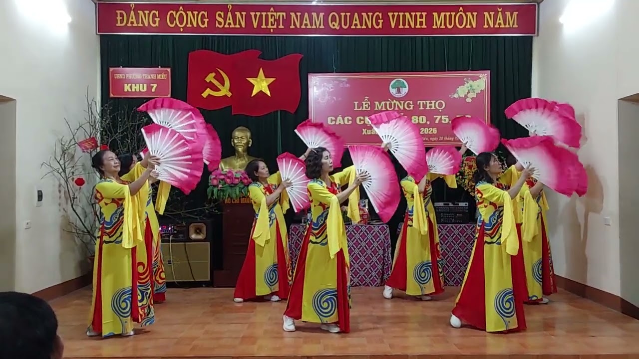 Múa Quạt Mừng Thọ Mẹ Cha 