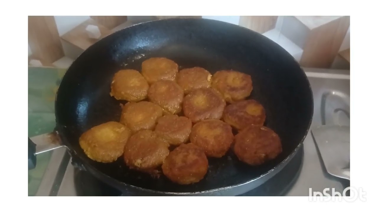 Soya been er bora diya khub sushado ekta sobji😇