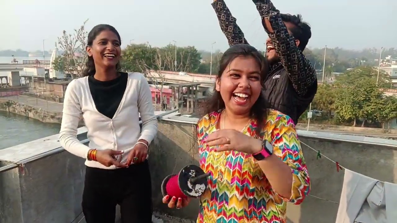 आसमान में पतंगों का मेला, मकर संक्रांति का है ये मेला, पूरा शहर दिखा छतों पर