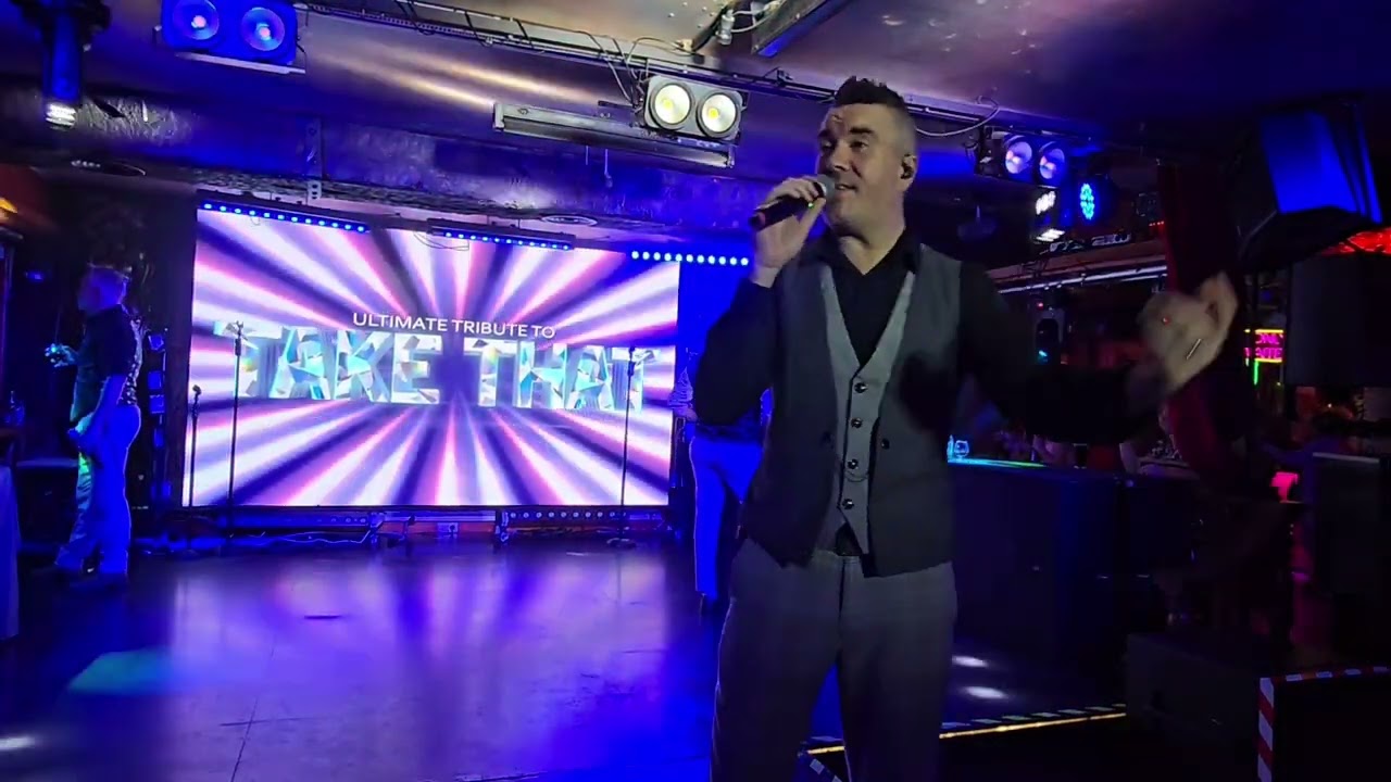 Take That Ultimate Experience, (New Line Up)    90's Medley