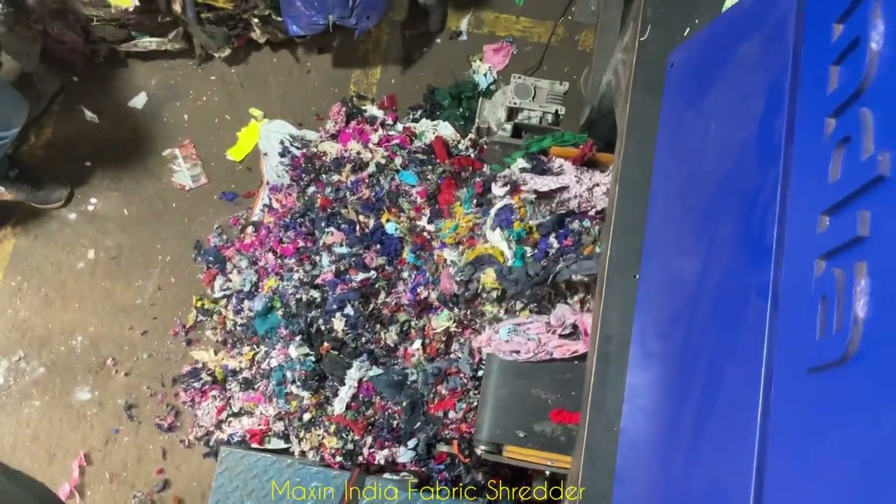 Fabric Shredding, Fabric Crushing, Used Clothe Shredding, Used Clothe Crushing, 