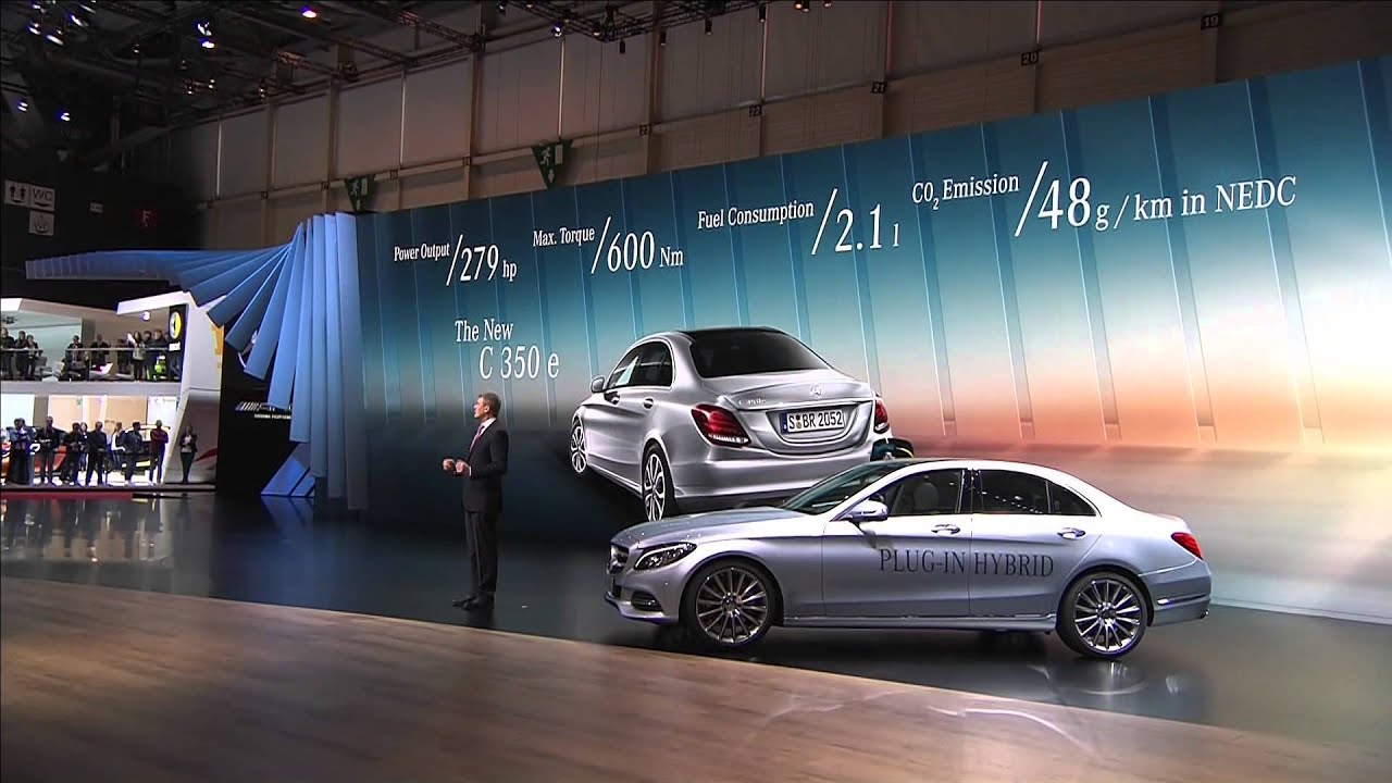 Geneva Motor Show 2015 - The new Mercedes-Benz C350e - Speech Prof. Thomas Weber | AutoMotoTV