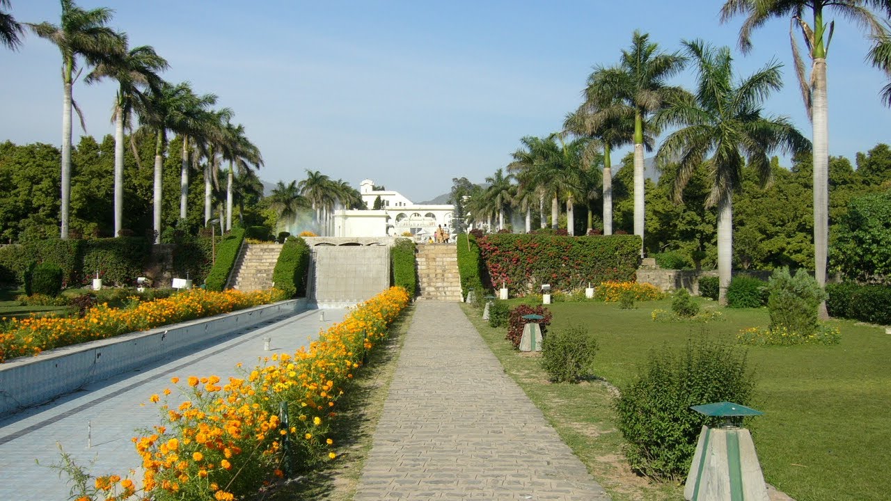 Let’s explore Haryana Heritage Pinjore Garden 