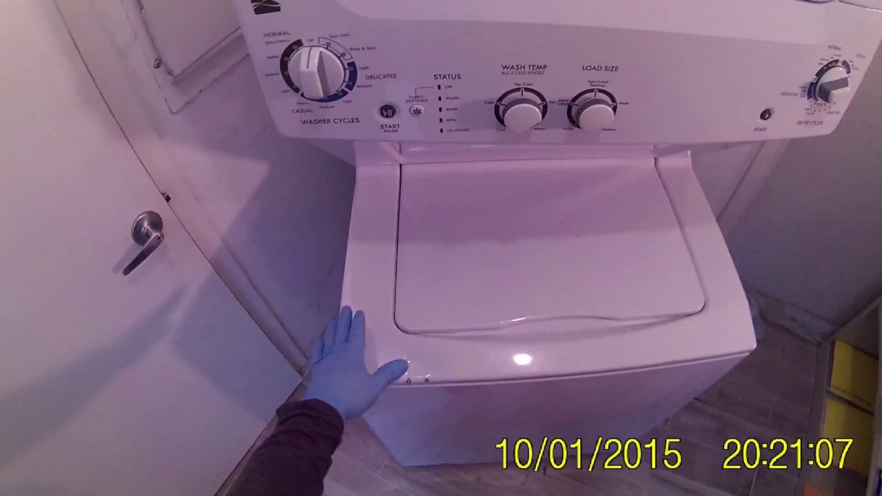 Cómo reprogramar una lavadora y secadora Kenmore apilable