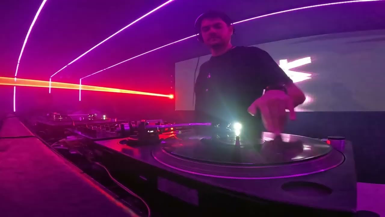 Alex Jockey (Vinyl Set) at Reconexion 72