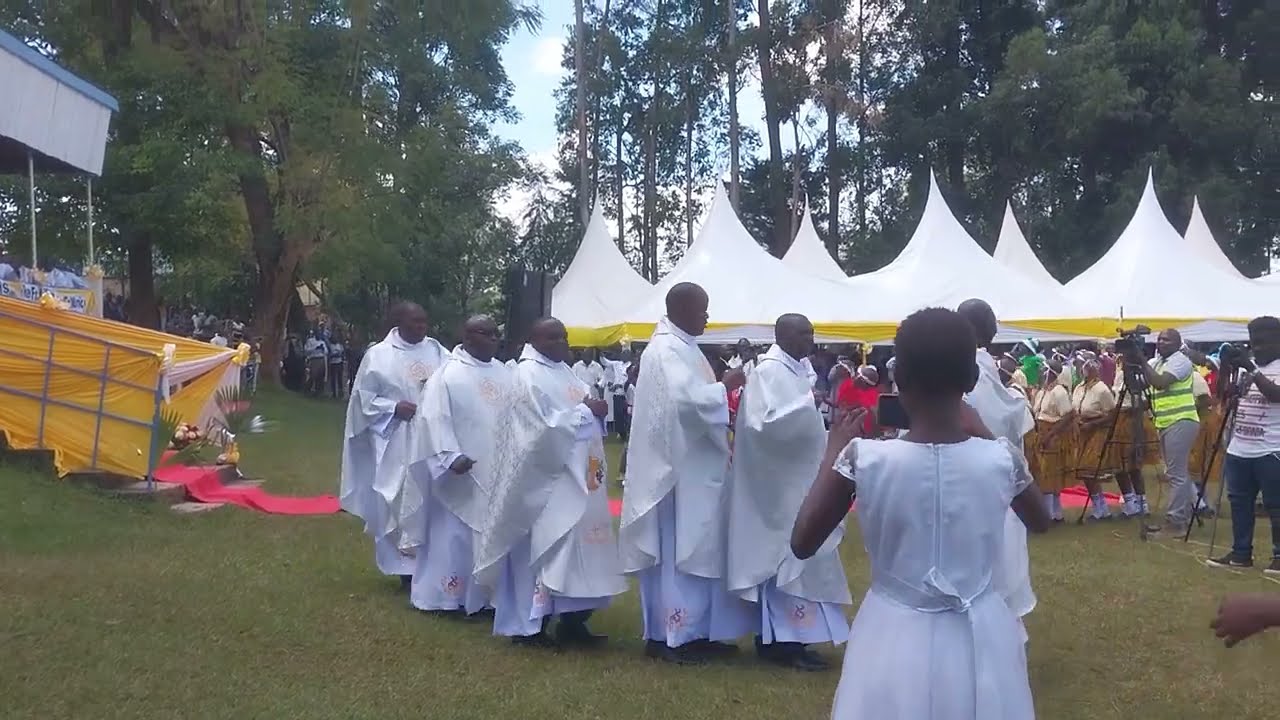Catholic Silver Jubilee Celebration Mass// 25th Priestly Anniversary Mass #catholicmass