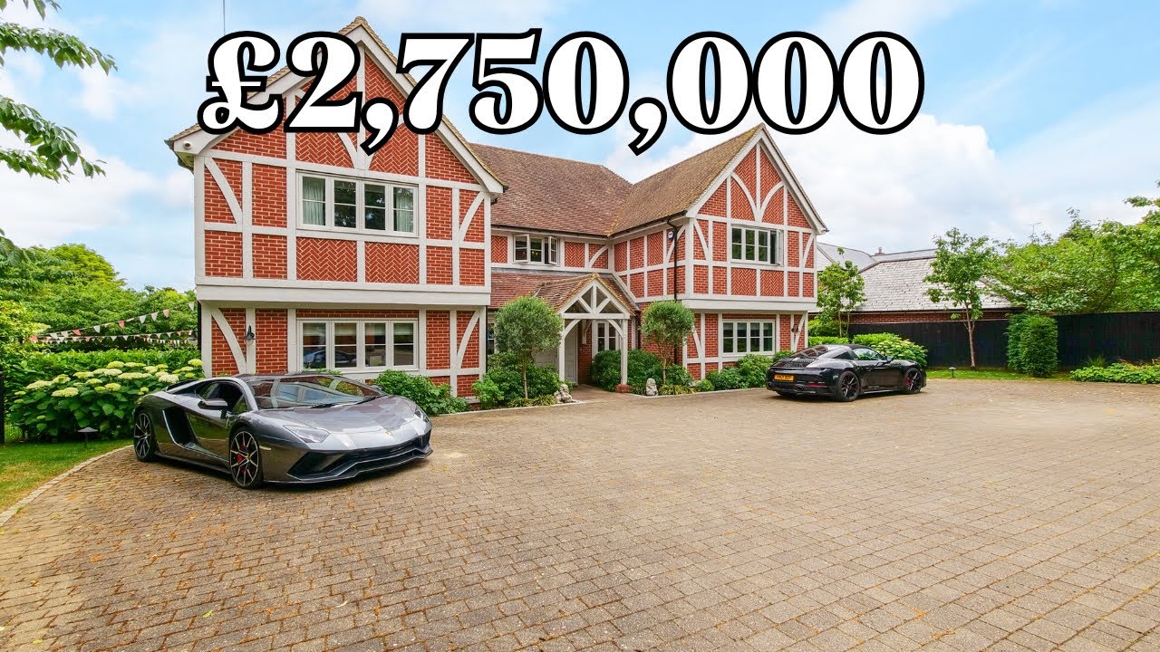 6,000-Bottle Wine Cellar & Aga Kitchen?! 🔥 Tour This Stunning Shiplake Home