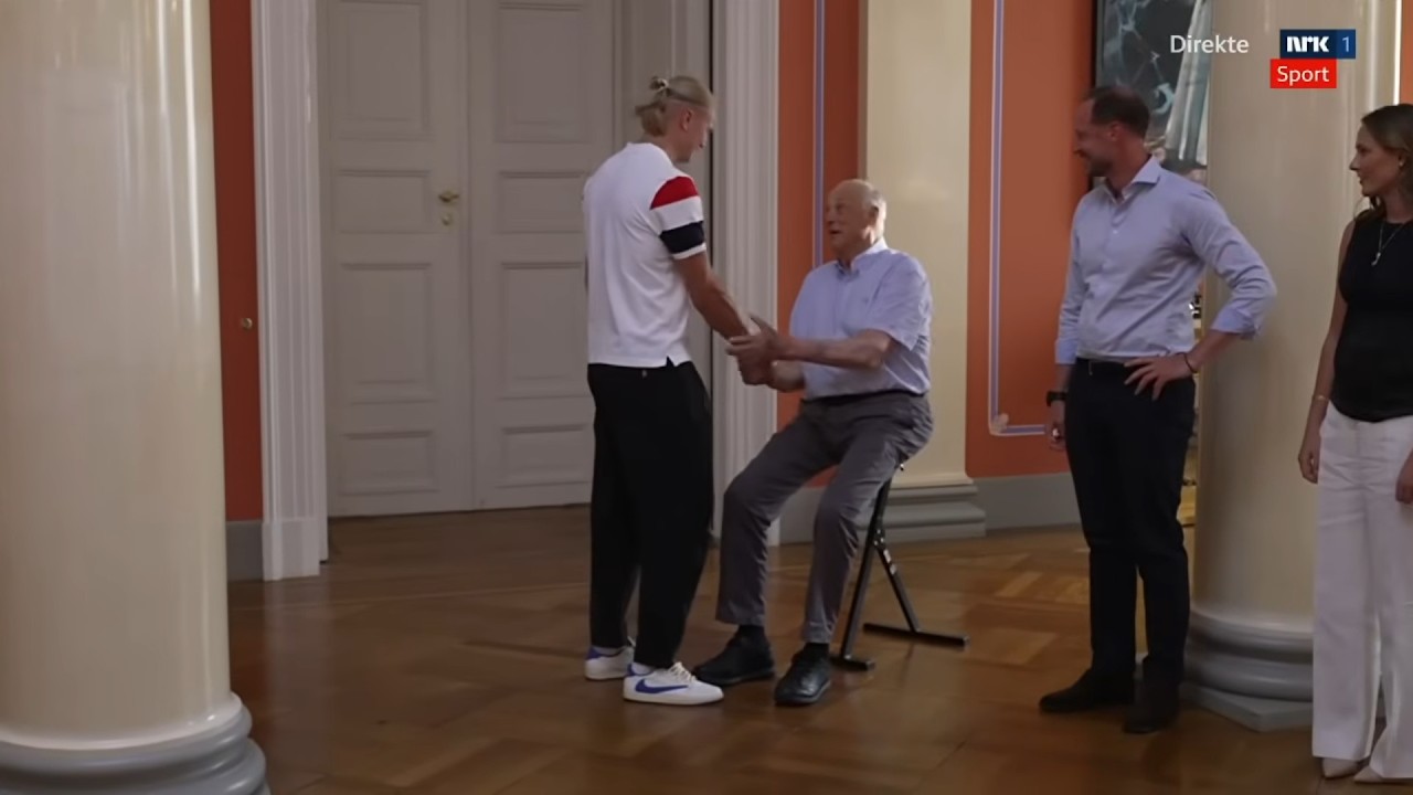 Erling Haaland meets King Harald V of Norway