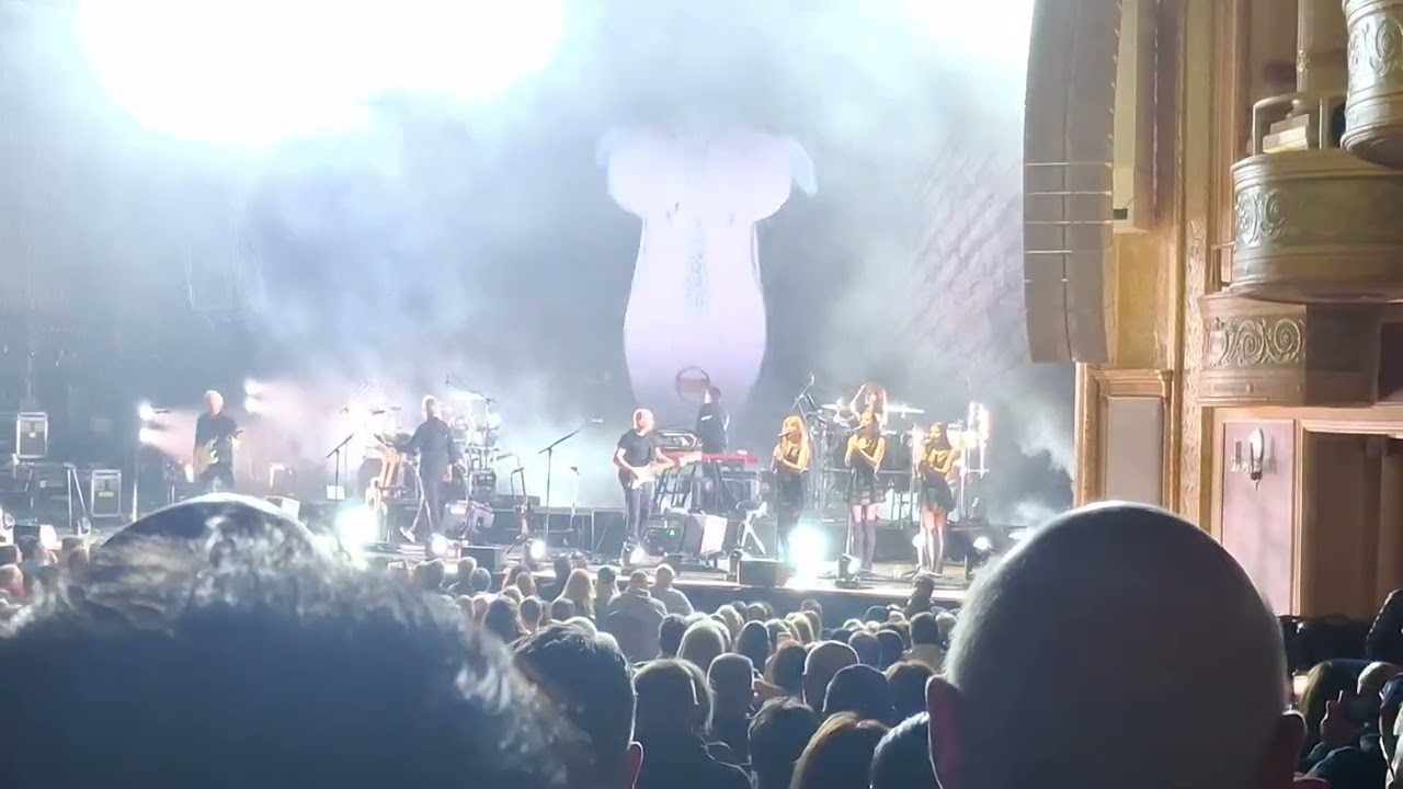 BRIT FLOYD Another Brick In The Wall Pt 2 Live @ Palace Theater Columbus Ohio 2/21/26 