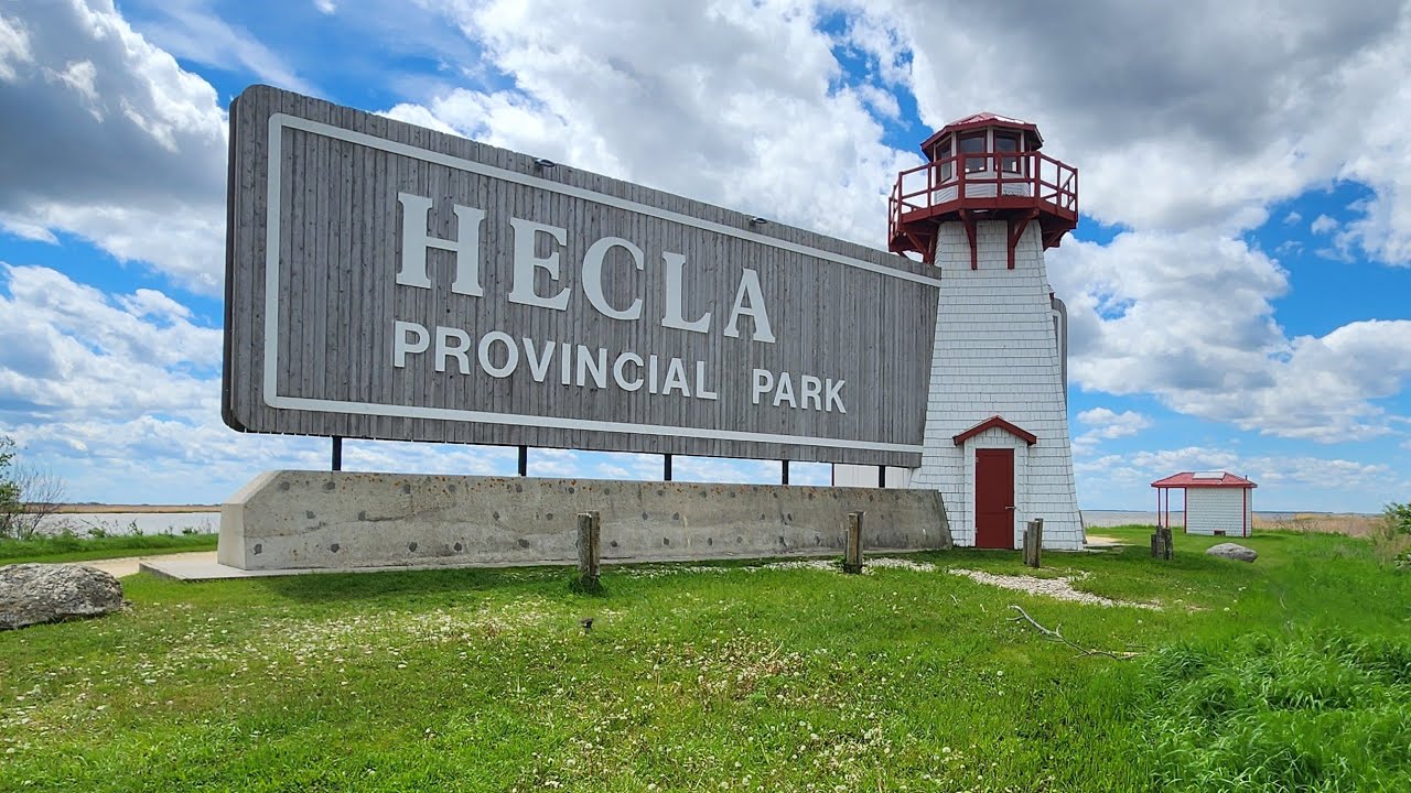 Exploring Hecla Provincial Park