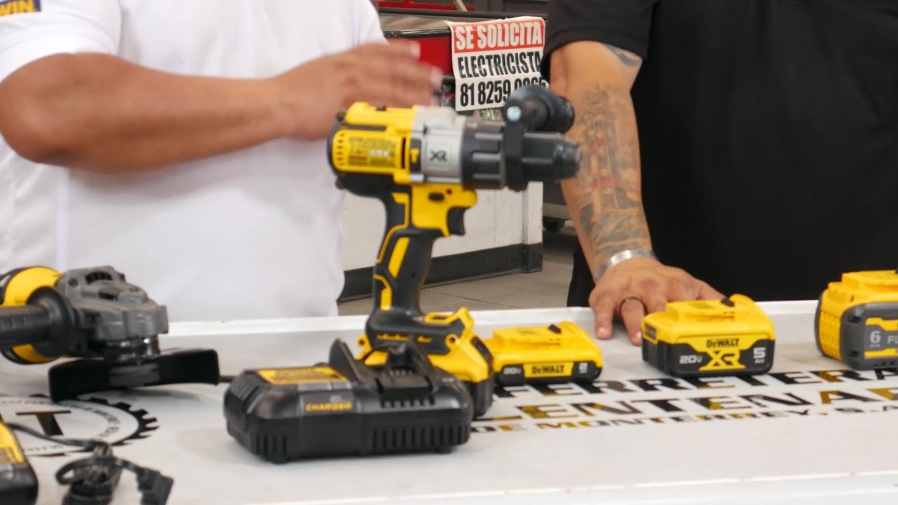 Taladro Percutor DeWalt de 3 Velocidades DCD996