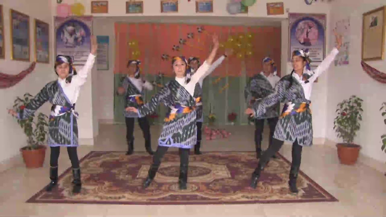 Uzbek dance polka. #reels #dance #national #dancevideo #like #good #video #youtubeshorts #uzbekistan