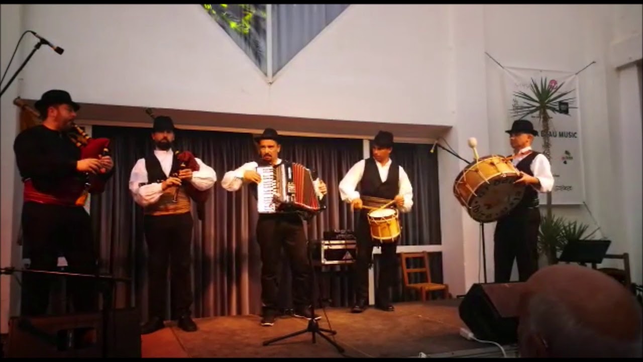 Ardello eixo · Ibiza - Danza das Burgas