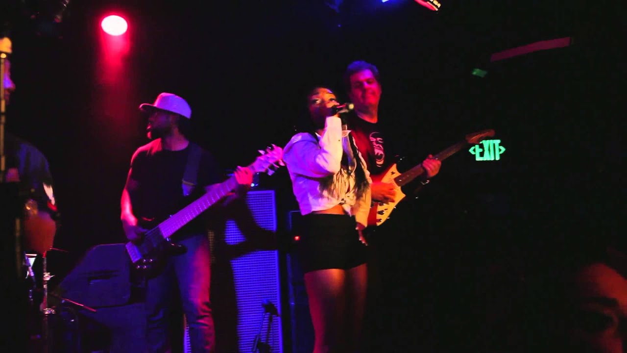 Tia P. performing I.N.G. 