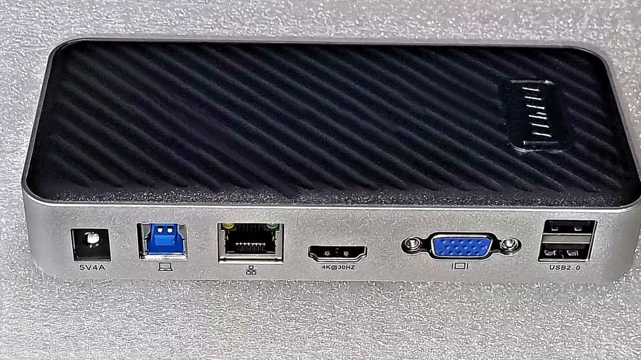 Dockingstation mit moderner Aufmachung als Standger&auml;t, etwas verbauten USB 3 Anschl&uuml;sse