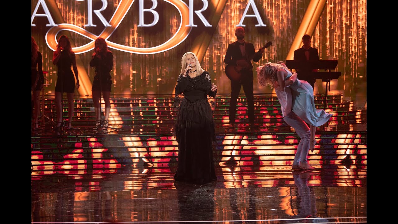 Robert Szpręgiel jako Barbra Streisand - Twoja Twarz Brzmi Znajomo