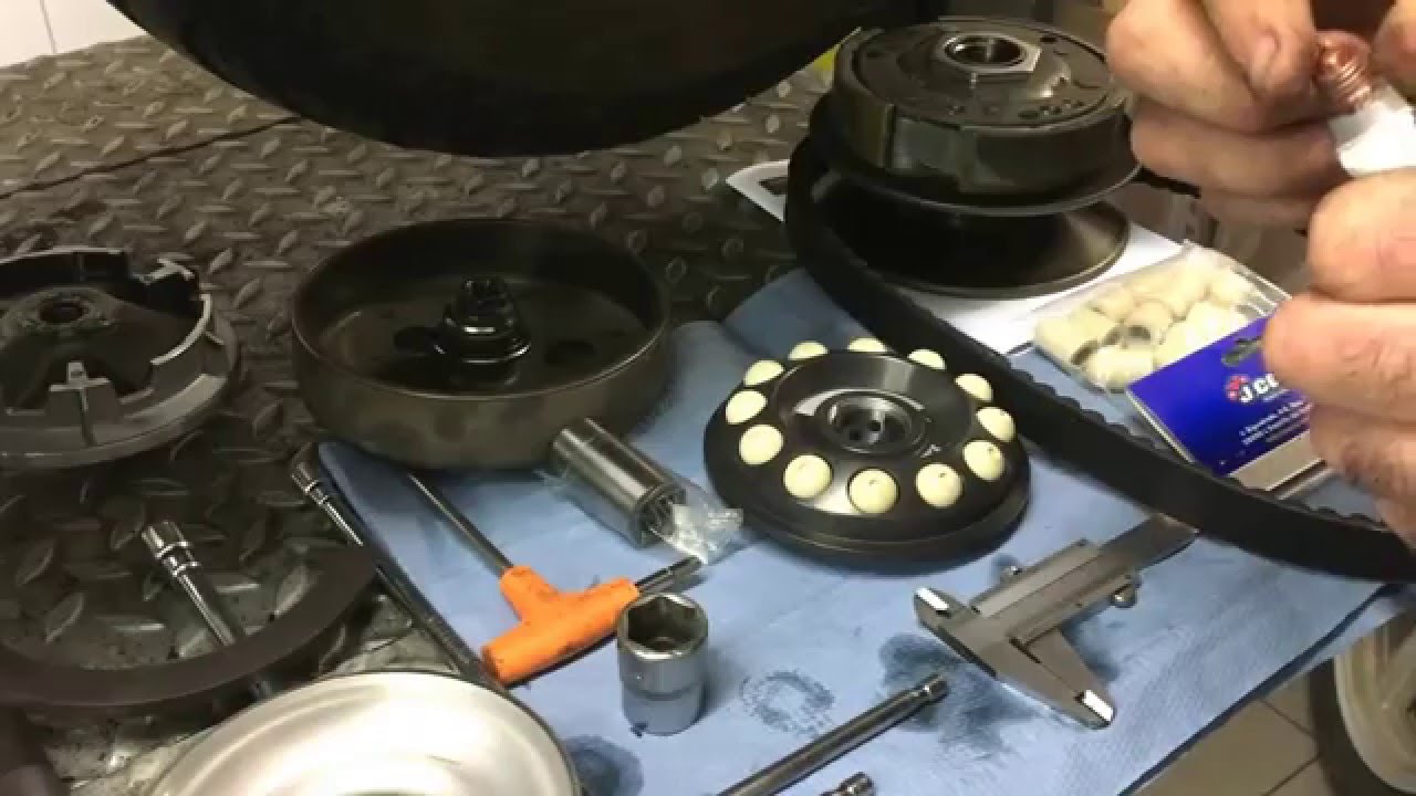 YAMAHA XMAX 125 AKRAPOVIC VARIATORE J COSTA MONTAGGIO TUTORIAL TEST 2015