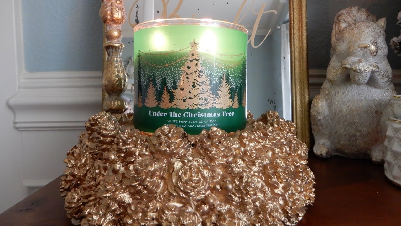 Candle Review: Bath & Body Works Under The Christmas Tree!