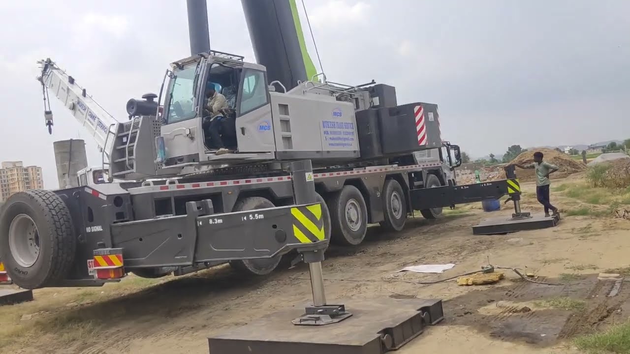 160 ton zoomline crane by Mukesh crane service Neemrana alwar