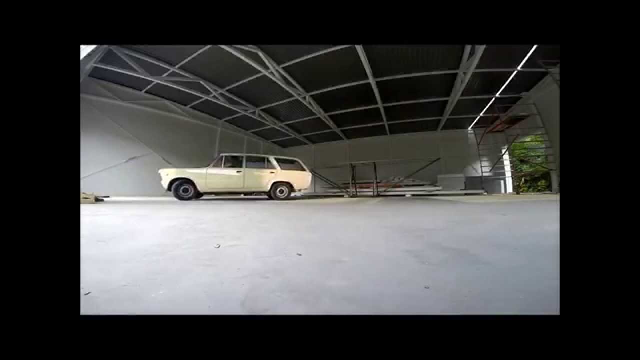 FSO 1500 (Fiat 125p) sanitarka, 1989r. w trakcie odbudowy, Powr&oacute;t od lakiernika.