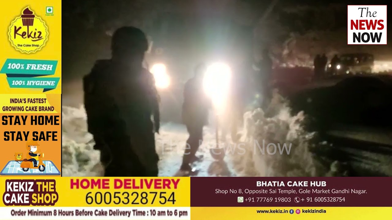 2 killed, as many rescued after trapped in snowfall at Sinthan Pass