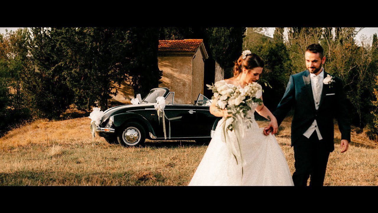 Italian Wedding: Tenuta Quadrifoglio near Volterra