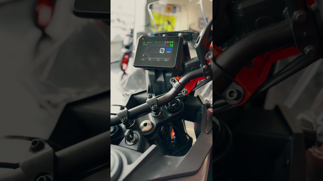 KTM Adventure 390 X Plus 2025